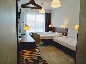 Фото номера Трехместный номер Отель Hotel Miłosz Fitness &amp; SPA г. Картузы 3