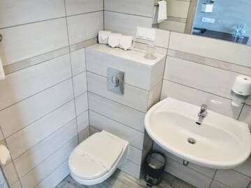 Фото номера Апартаменты Отель Hotel Miłosz Fitness &amp; SPA г. Картузы 5